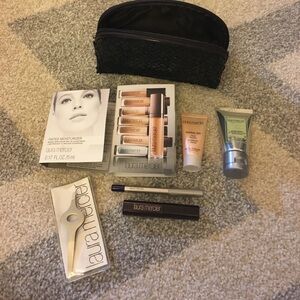NEW Laura Mercier Set